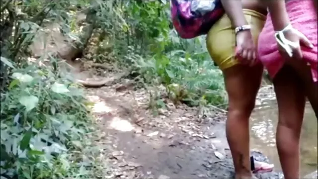 lenyűgöző szőke tini vesz erett no sex egy mocskos kakas