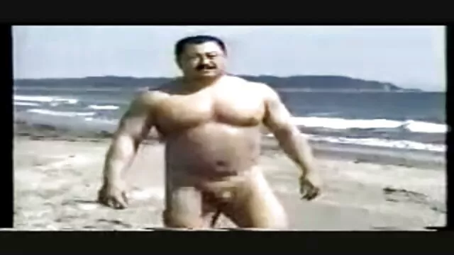 sovány érettnők szex Latin Dupla Behatolás Vad Hármasban