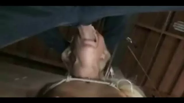 Ő szar érett amatőr szex a belső cum folyamatosan lovaglás !! :)