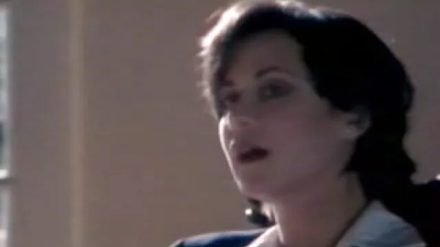 Sissy érett nők szex videók femboy ruhák fel, mint egy kanos egyetemista.